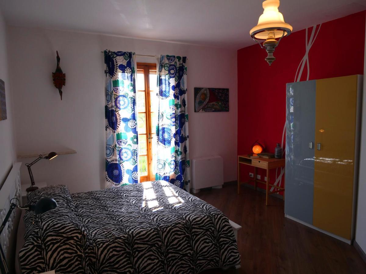 B&B Des Artistes Borzano Ngoại thất bức ảnh