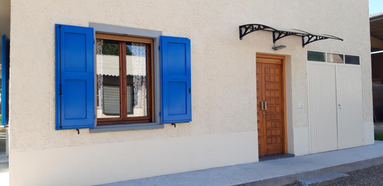 B&B Des Artistes Borzano Ngoại thất bức ảnh